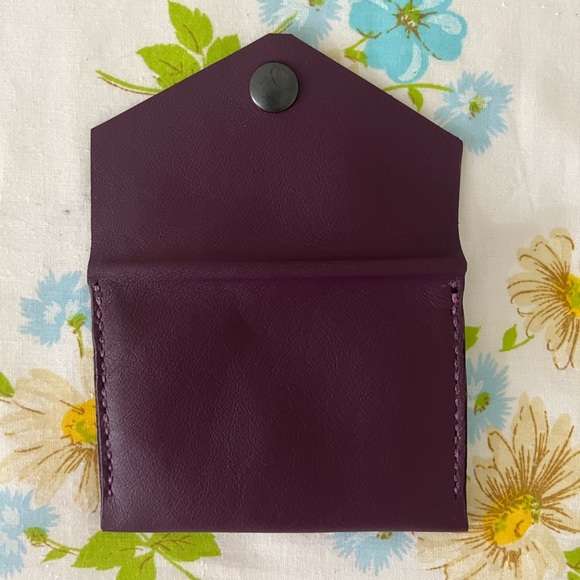 Handmade Genuine Leather Wallet - Picture 5 of 5